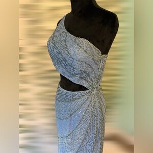 PROM!! Alyce Designs size 10 cornflower blue sequined and beaded prom gown.